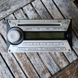 Toyota FJ Cruiser 2007-2010 Car Stereo OEM